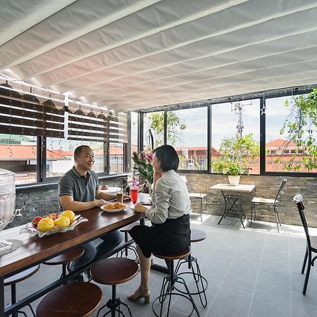Narcissus Hotel & Apartment ฮานอย ภายนอก รูปภาพ
